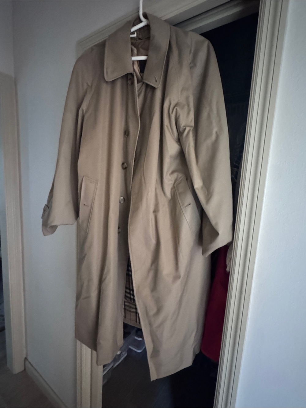 Burberry Beige Long Trench Coat with zip in lining size 42R
